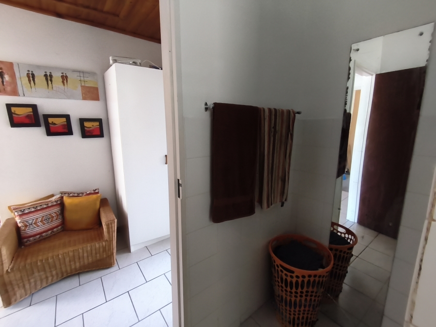 3 Bedroom Property for Sale in De Kelders Western Cape